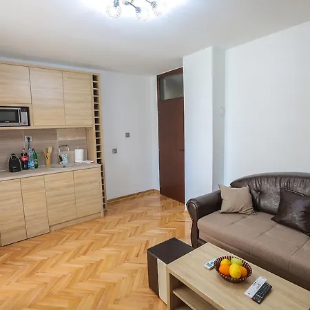 Vmaks Apartman *